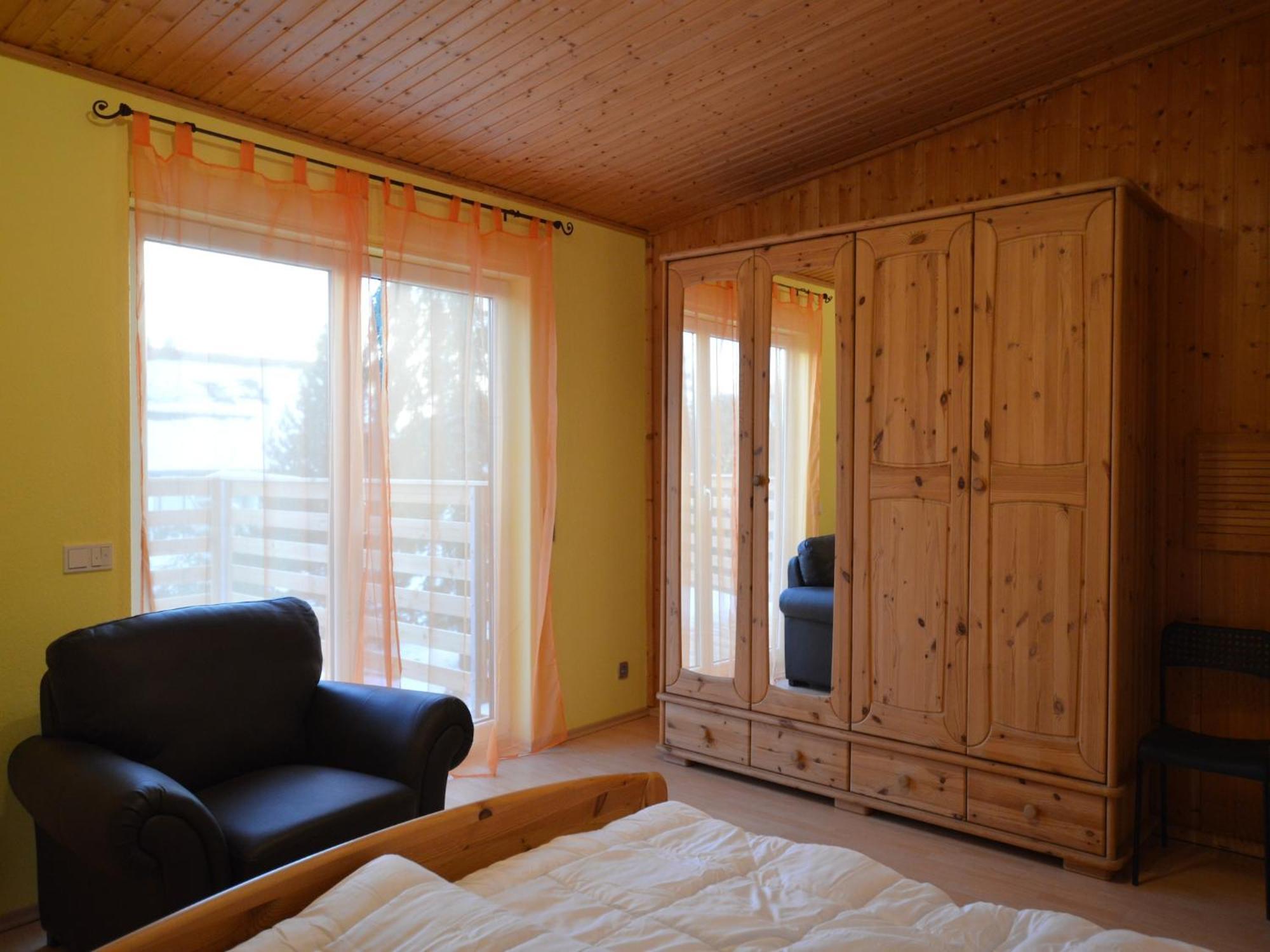 Cosy Apartment In Manderscheid With Balcony Exterior foto